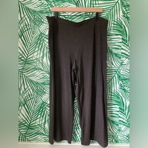 Eileen Fisher soft wide leg pull on pant size Large